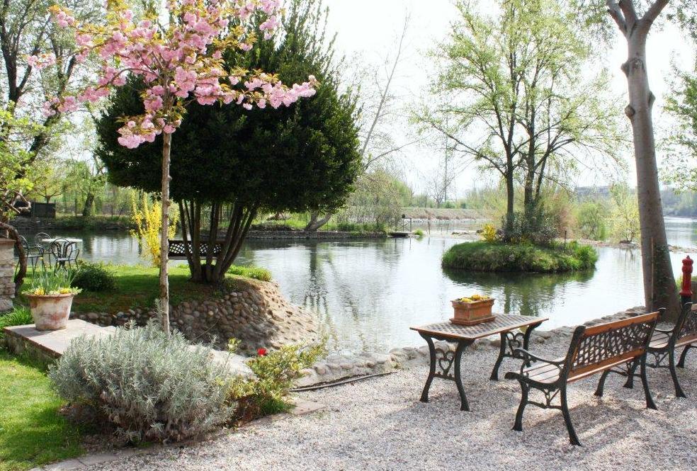 Agriturismo Villa Dei Mulini Volta Mantovana Kültér fotó