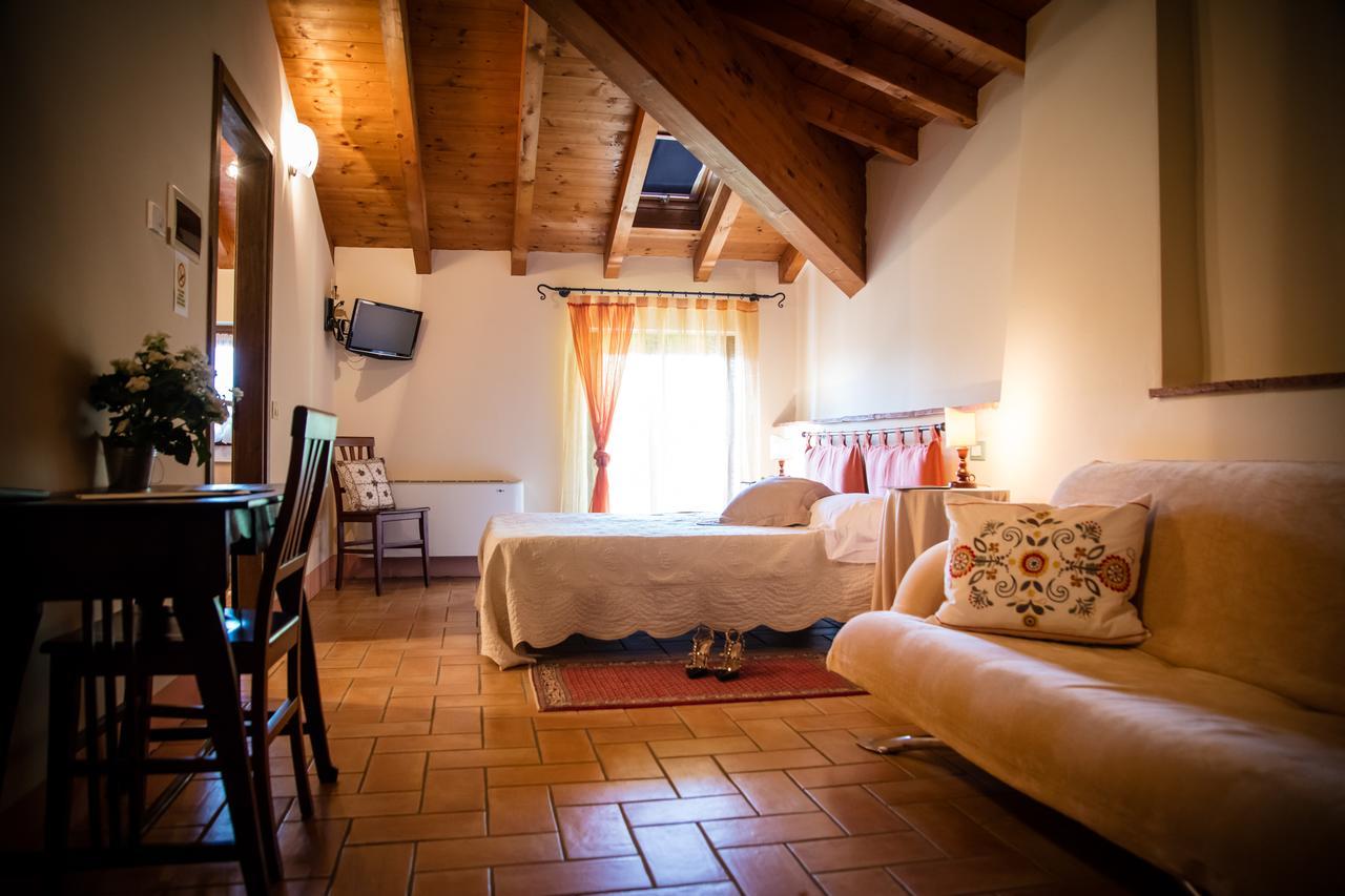 Agriturismo Villa Dei Mulini Volta Mantovana Kültér fotó